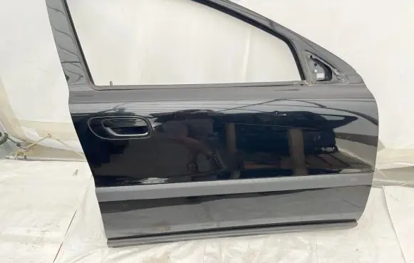 Volvo S60 Front door