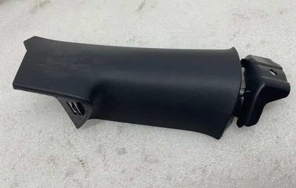 (C) pillar trim