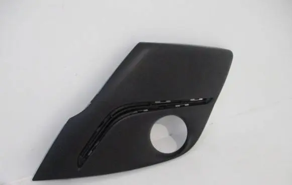 Peugeot 107 Front fog light trim/grill 1607987680 081978