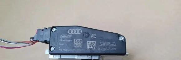 Audi Q5 SQ5 Steering wheel axle 8K0905852E 033571102 41200125500008