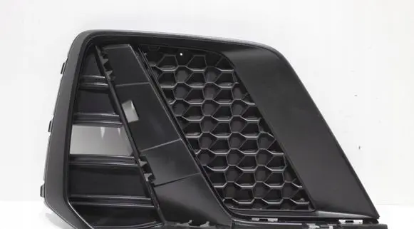Audi A1 Front bumper lower grill 82A807682D