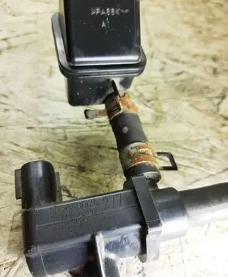 Lexus GS 300 350 430 450H Turbo solenoid valve 9091012259