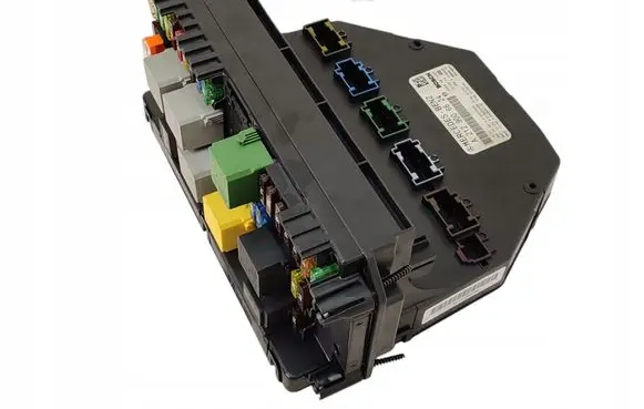 Mercedes-Benz E W212 Gateway control module 2129006624