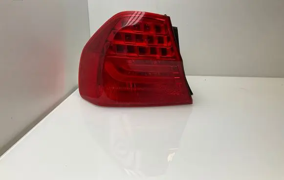 BMW 3 E90 E91 Rear/tail lights 7289429