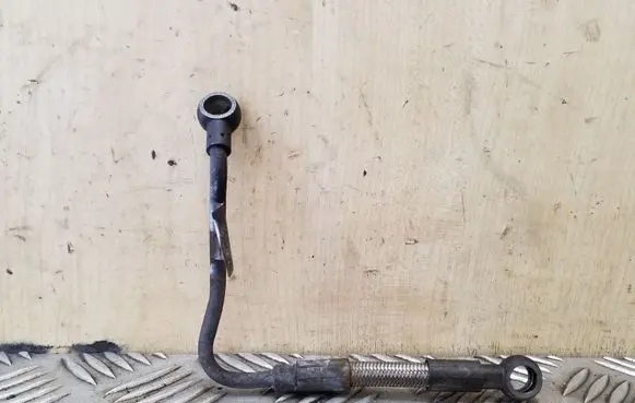 Opel Zafira C Turbo turbocharger oiling pipe/hose 55565667