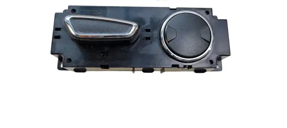 Ford Mustang VI Seat control switch FR3T14B709 FR3T14B709BA3ZHE SANDD5230A
