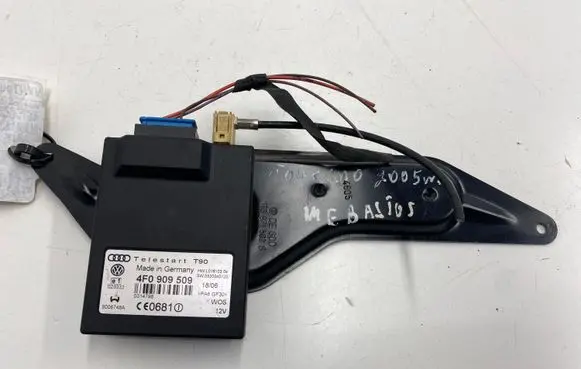 Volkswagen Touran I Auxiliary heating control unit/module 4F0909509