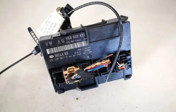 Volkswagen Touran I Comfort/convenience module 1k0959433 5dk008583-15