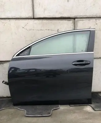 KIA Pro Cee'd III Front door