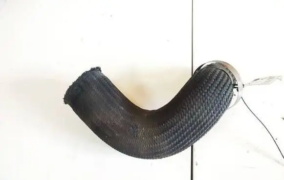 Intercooler hose/pipe
