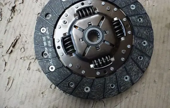 Clutch pressure plate