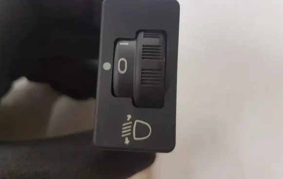 Citroen Xsara Headlight level height control switch