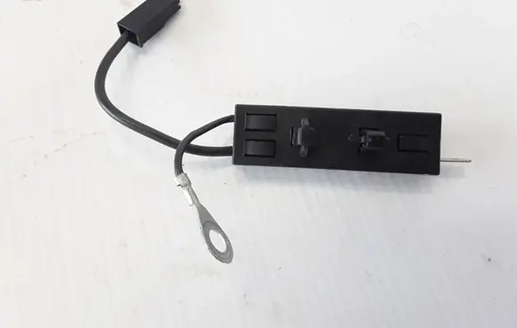 Renault Latitude (L70) Aerial GPS antenna 283630005R