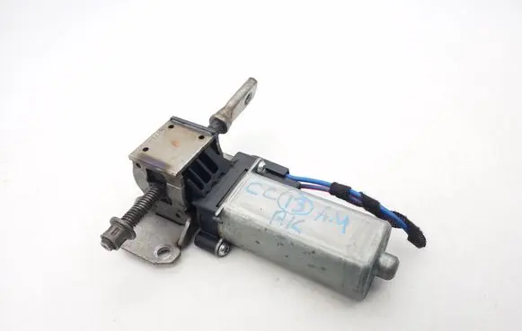 Volkswagen PASSAT CC Seat adjustment motor 988582105