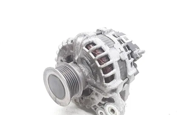 Volvo XC60 Generator/alternator 31489212 0125812076