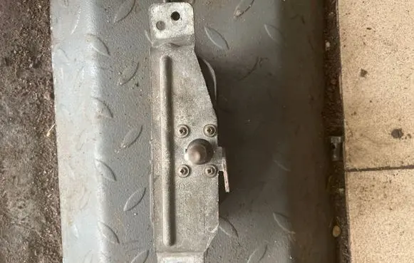 Volvo S80 Headlight wiper motor 
