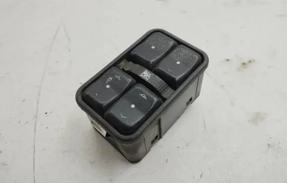 Opel Zafira A Electric window control switch 13363401 12060312