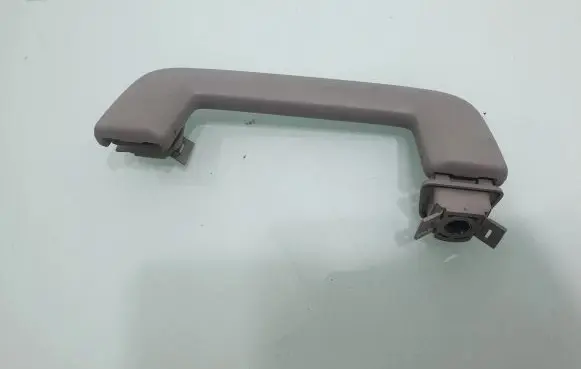 Volvo C30 A set of handles for the ceiling 
