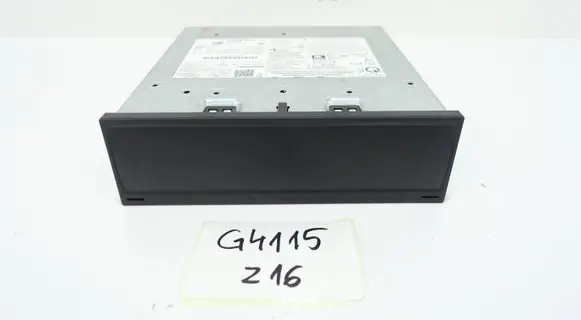 Volkswagen Golf VIII Radio/CD/DVD/GPS head unit 5H0035820D