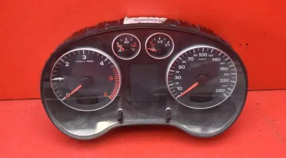Audi A3 S3 8P Speedometer (instrument cluster) 8P0920900D