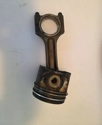 BMW 5 E60 E61 Piston with connecting rod 512V73