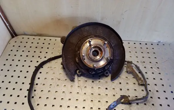 Hyundai Santa Fe Rear wheel hub