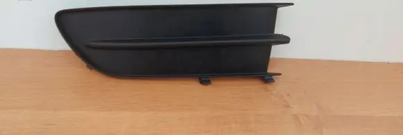 Renault Laguna II Front bumper lower grill 000009693