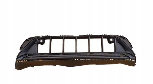 Mercedes-Benz GLA W156 Front bumper lower grill A1568851901
