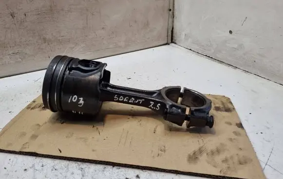 KIA Sorento Piston with connecting rod 4A60 J4JY