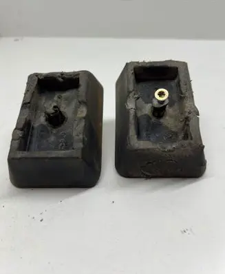 BMW 3 E46 Jacking socket point 8268885