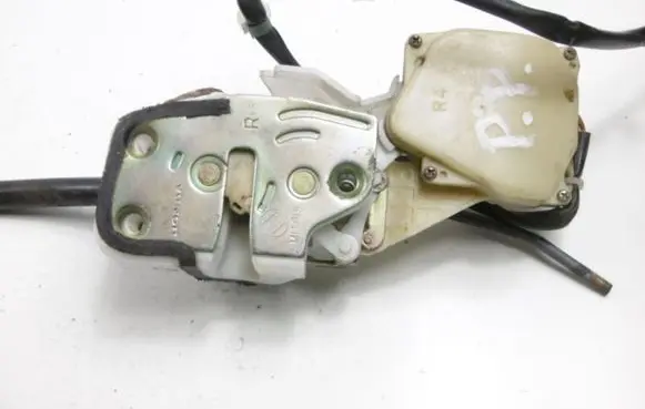 Honda Shuttle Front door lock
