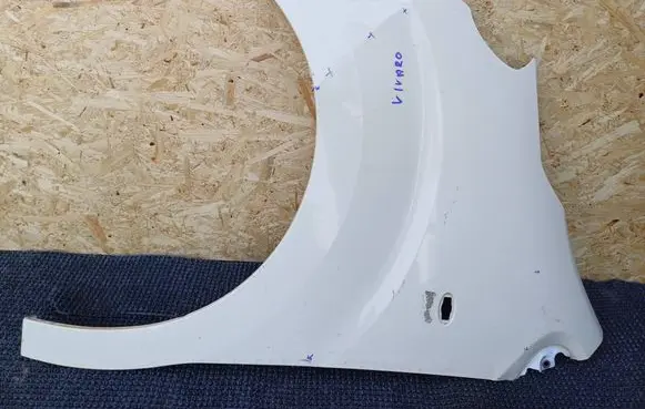 Opel Vivaro Fender 9808757880