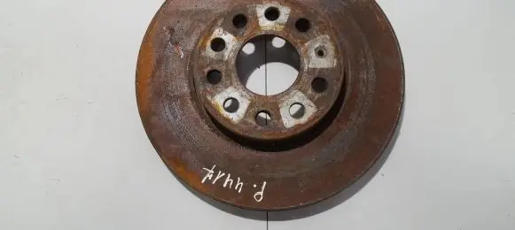 Volkswagen Touran I Front brake disc ventiliuojamas