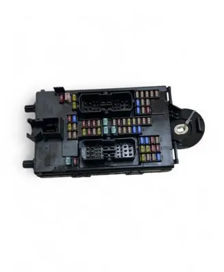 Volvo XC90 Fuse module 31682732
