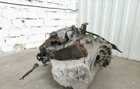 KIA Sportage Manual 6 speed gearbox 4311132300
