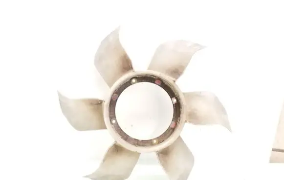 Mitsubishi Pajero Fan impeller ME298542