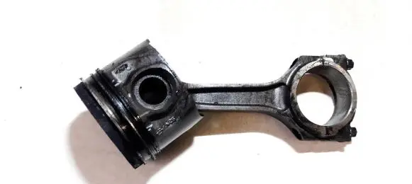 Ford Mondeo Mk III Piston with connecting rod 24655b