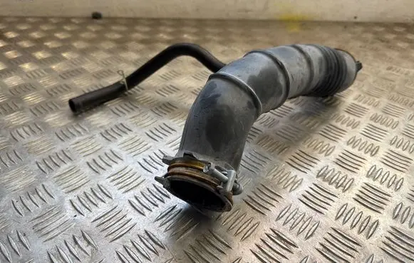 Toyota Yaris Cross Air intake hose/pipe 17880K0040 17881K0050