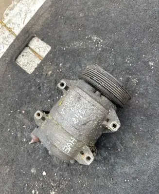 Volvo S60 Air conditioning (A/C) compressor (pump) 