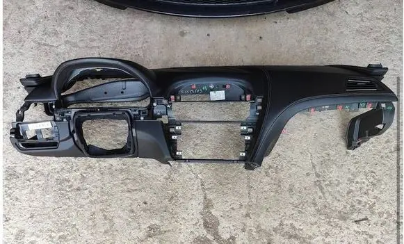BMW 6 F06 Gran coupe Dashboard