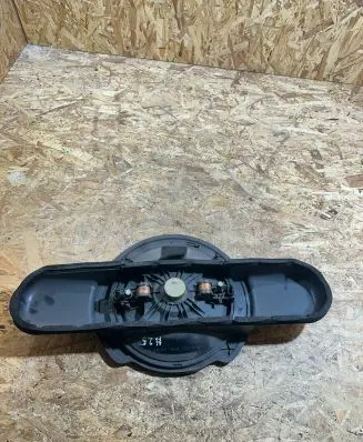 Mercedes-Benz E W211 Parcel shelf speaker A2118200002