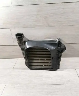 Porsche Macan (95B) Coolant radiator 95B145804B