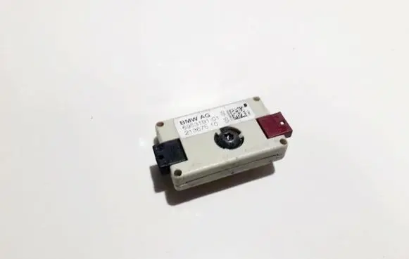 BMW 3 E90 E91 Antenna control unit 21367510 6953191-01
