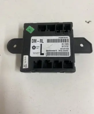 Jeep Grand Cherokee Door control unit/module 52851641AC