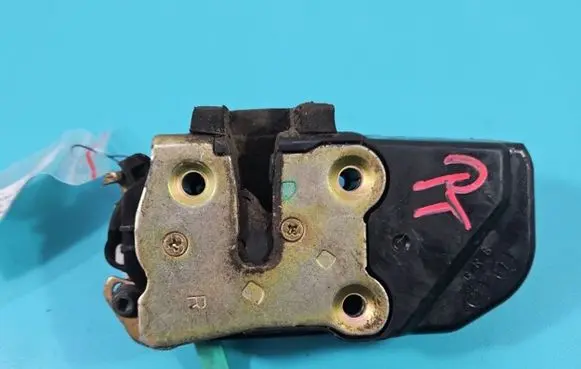 Jeep Cherokee III KJ Rear door lock IMPRK1411920