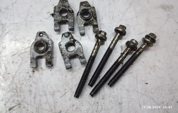 Fuel Injector clamp holder