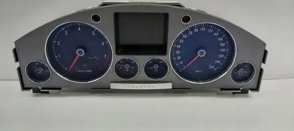 Volkswagen Phaeton Speedometer (instrument cluster)