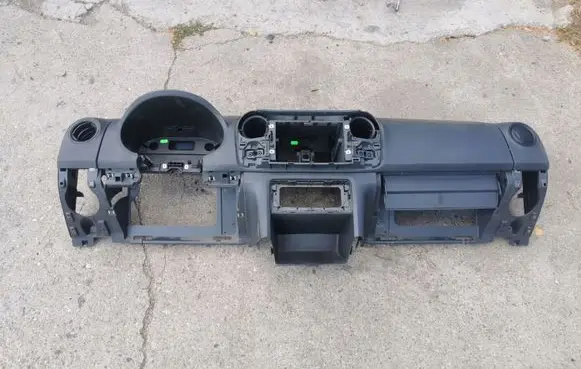 Volkswagen Amarok Dashboard