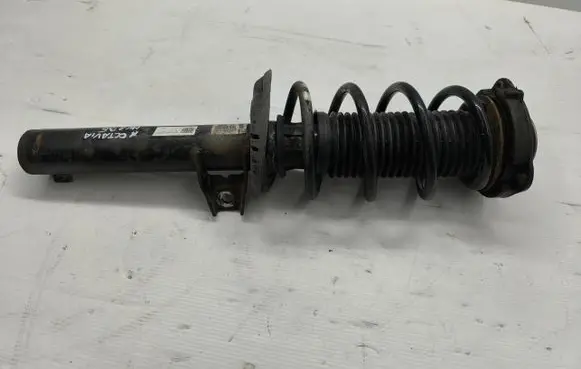 Skoda Octavia Mk2 (1Z) Front shock absorber/damper 1T0413031HM