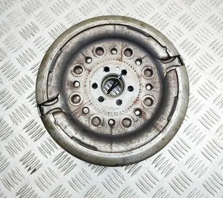 Volkswagen Golf VII Flywheel 03L105266BT